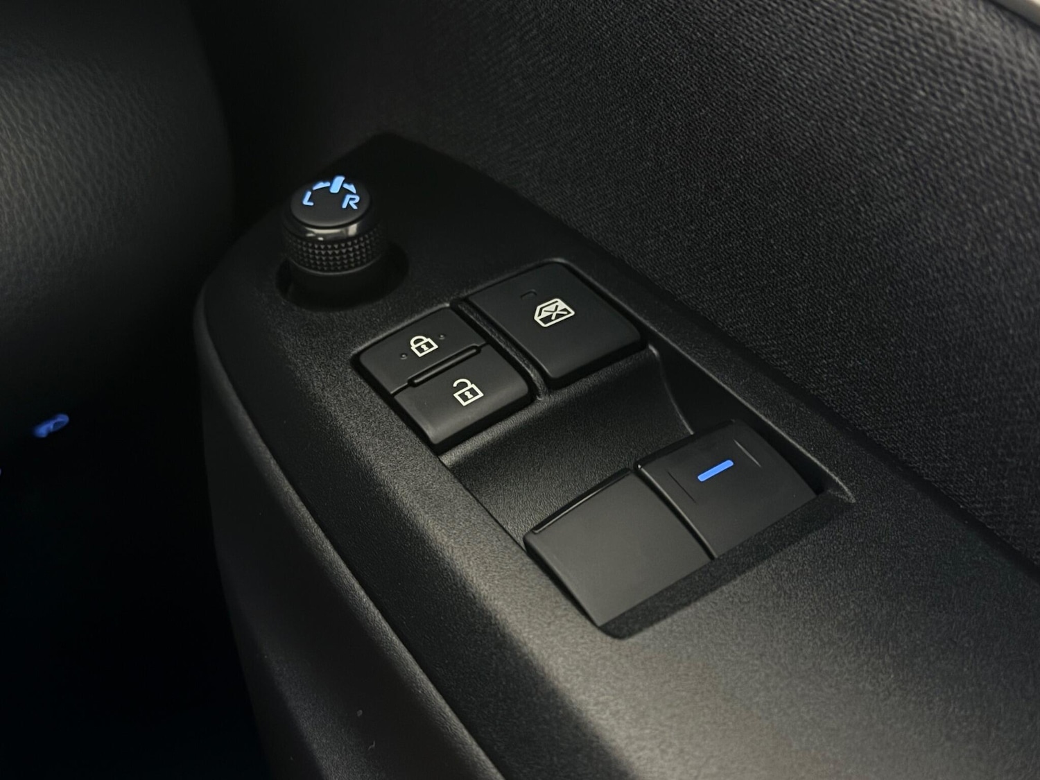 Used Toyota Yaris 2022 for sale - 77183185: Photo 29