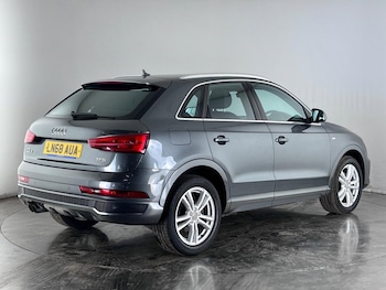 Used Audi Q3 2018 for sale - 75559825: Photo