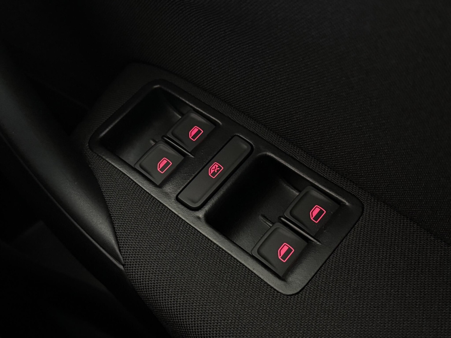 Used Volkswagen Polo 2017 for sale - 77243662: Photo 17