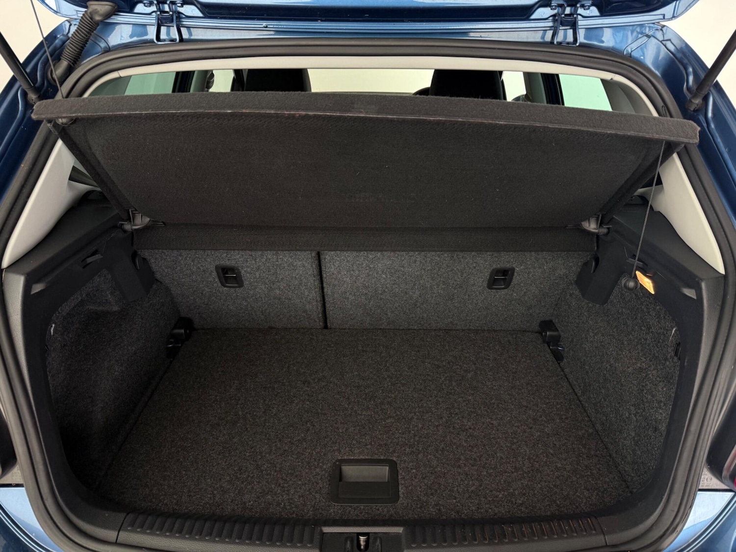 Used Volkswagen Polo 2017 for sale - 77243662: Photo 9