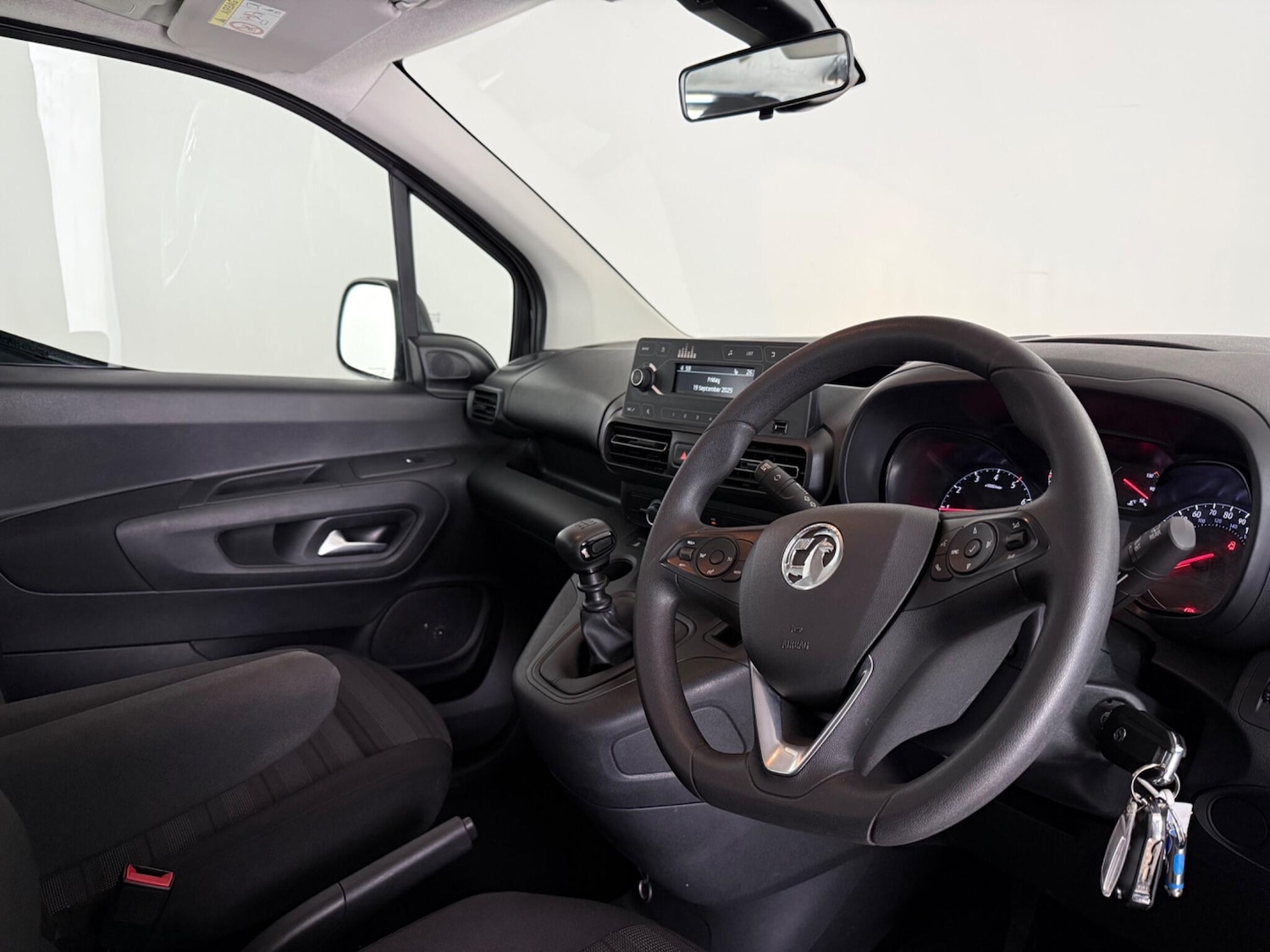 Used Vauxhall Combo Life 2022 for sale - 76467154: Photo 15