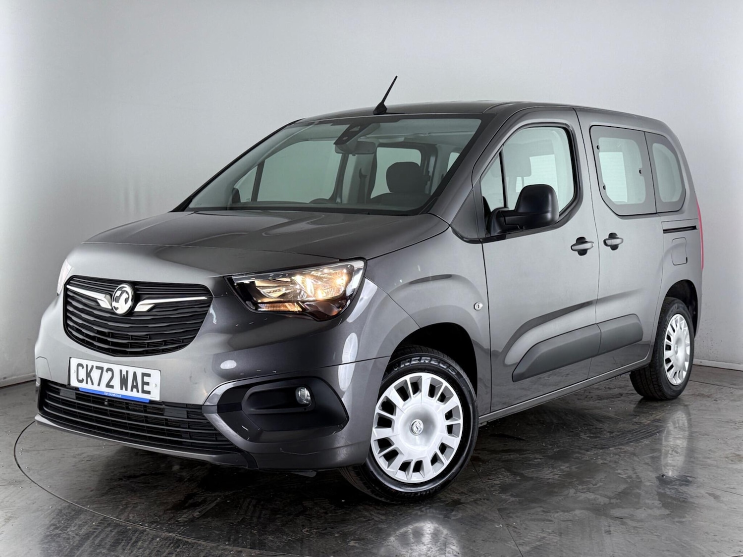 Used Vauxhall Combo Life 2022 for sale - 76467154: Photo 39