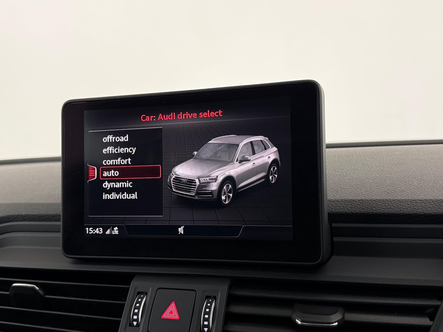 Used Audi Q5 2018 for sale - 77222441: Photo 28