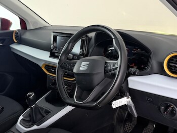 Used SEAT Arona 2023 for sale - 78517620: Photo