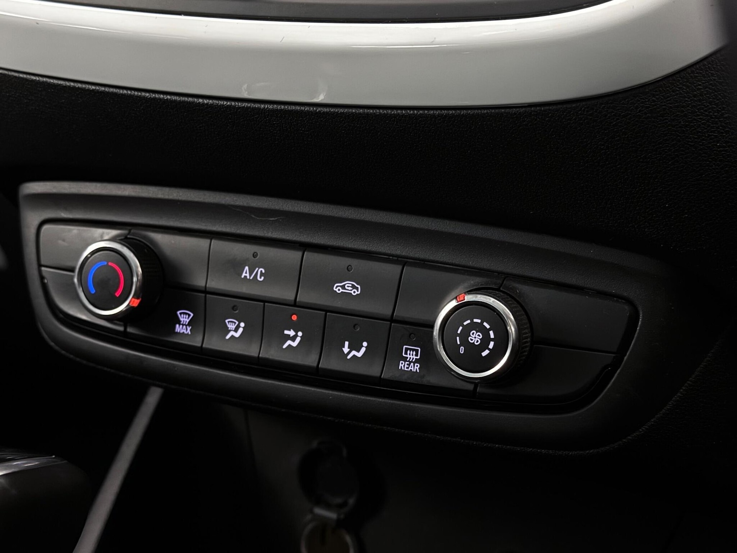 Used Vauxhall Crossland X 2020 for sale - 77332152: Photo 26