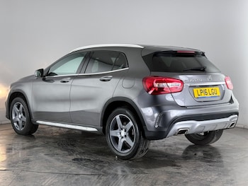 Used Mercedes-Benz GLA 2016 for sale - 77738807: Photo