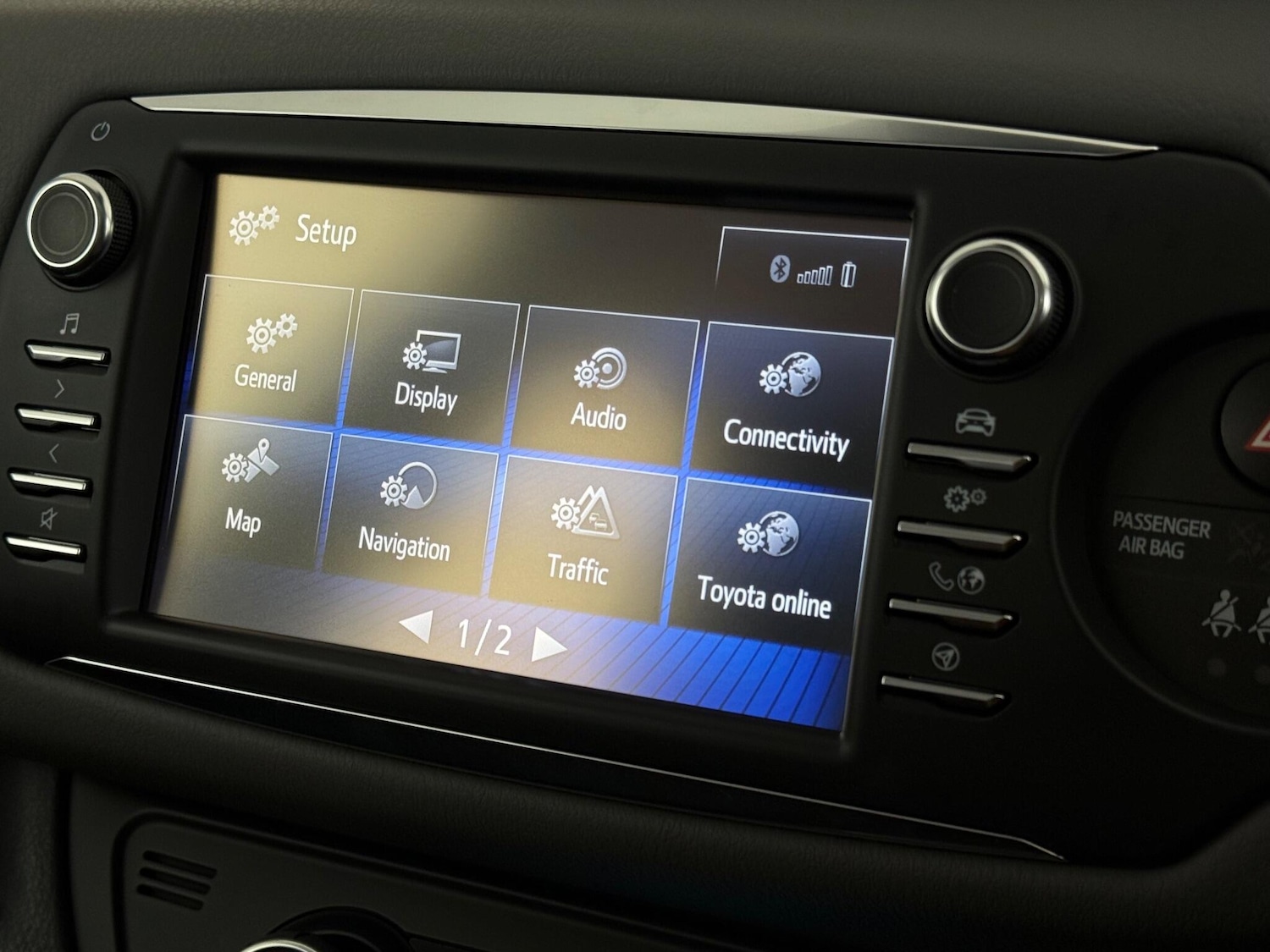 Used Toyota Yaris 2017 for sale - 77182437: Photo 17