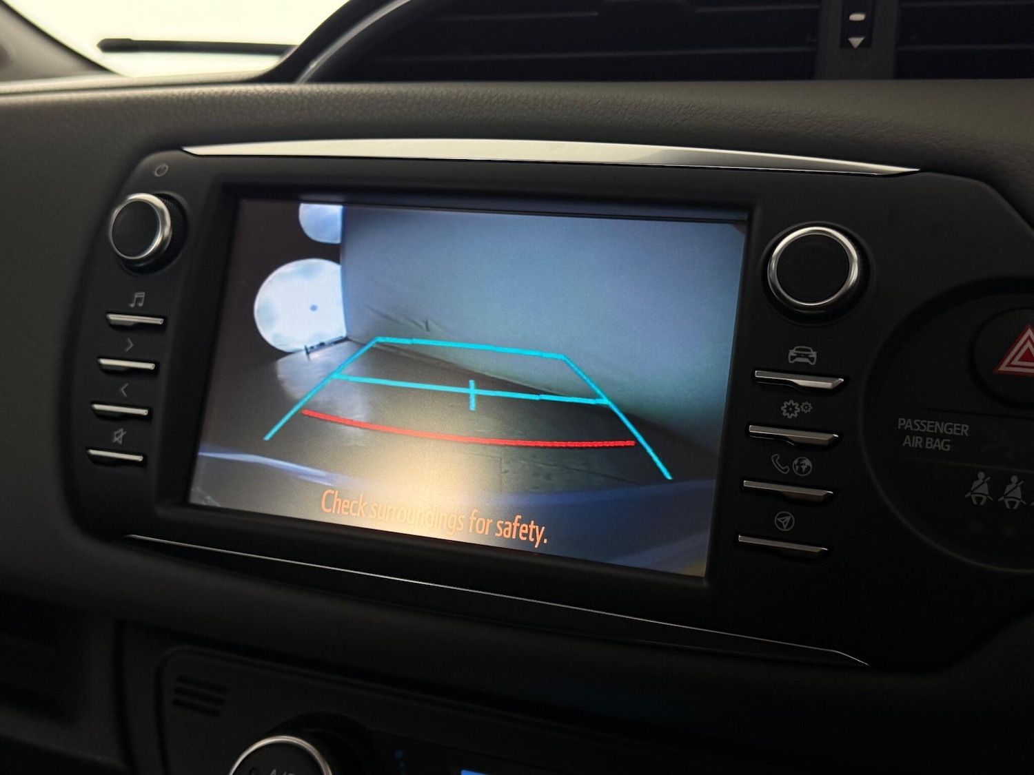 Used Toyota Yaris 2017 for sale - 77182437: Photo 22