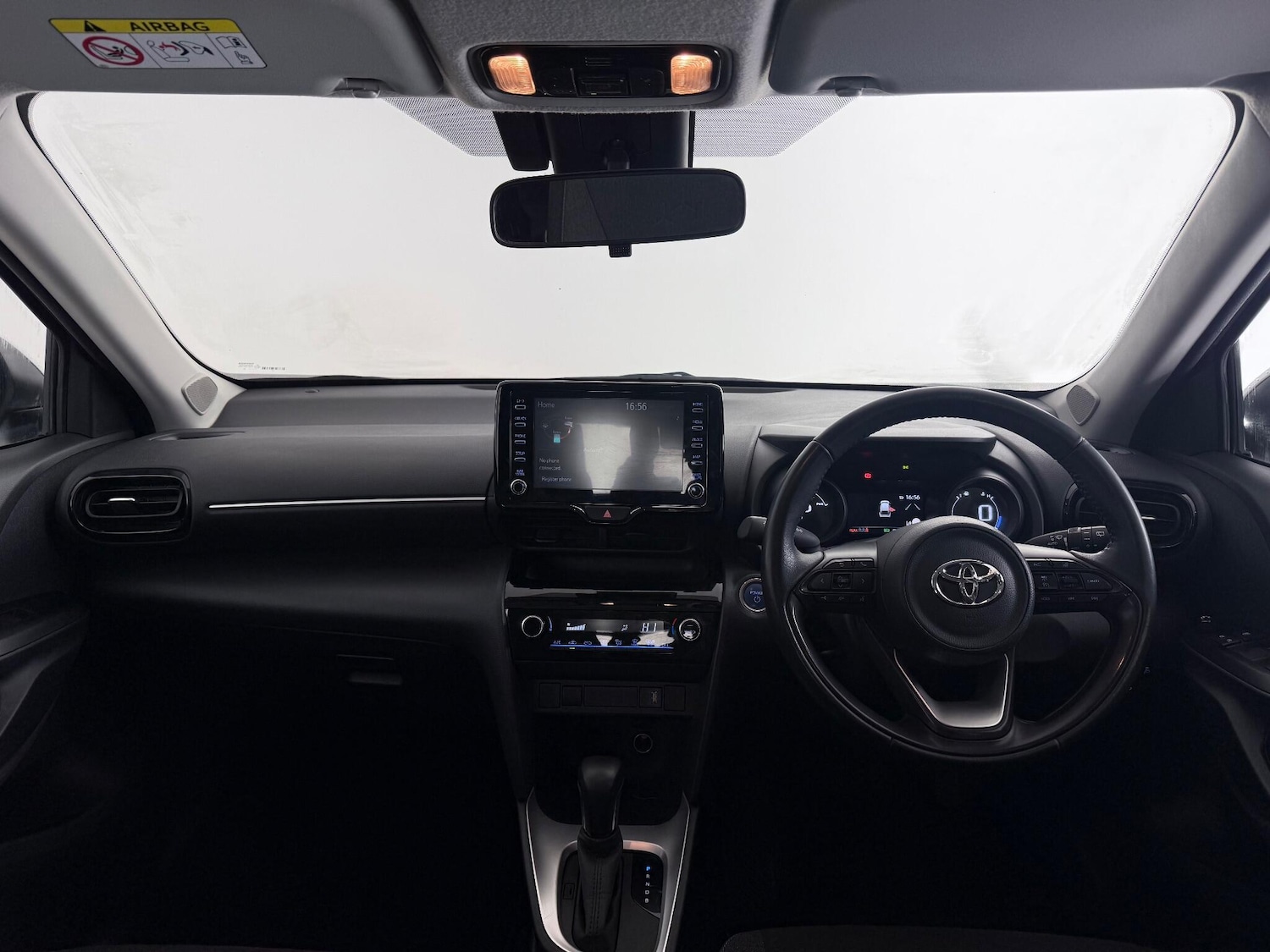 Used Toyota Yaris Cross 2023 for sale - 77259497: Photo 16