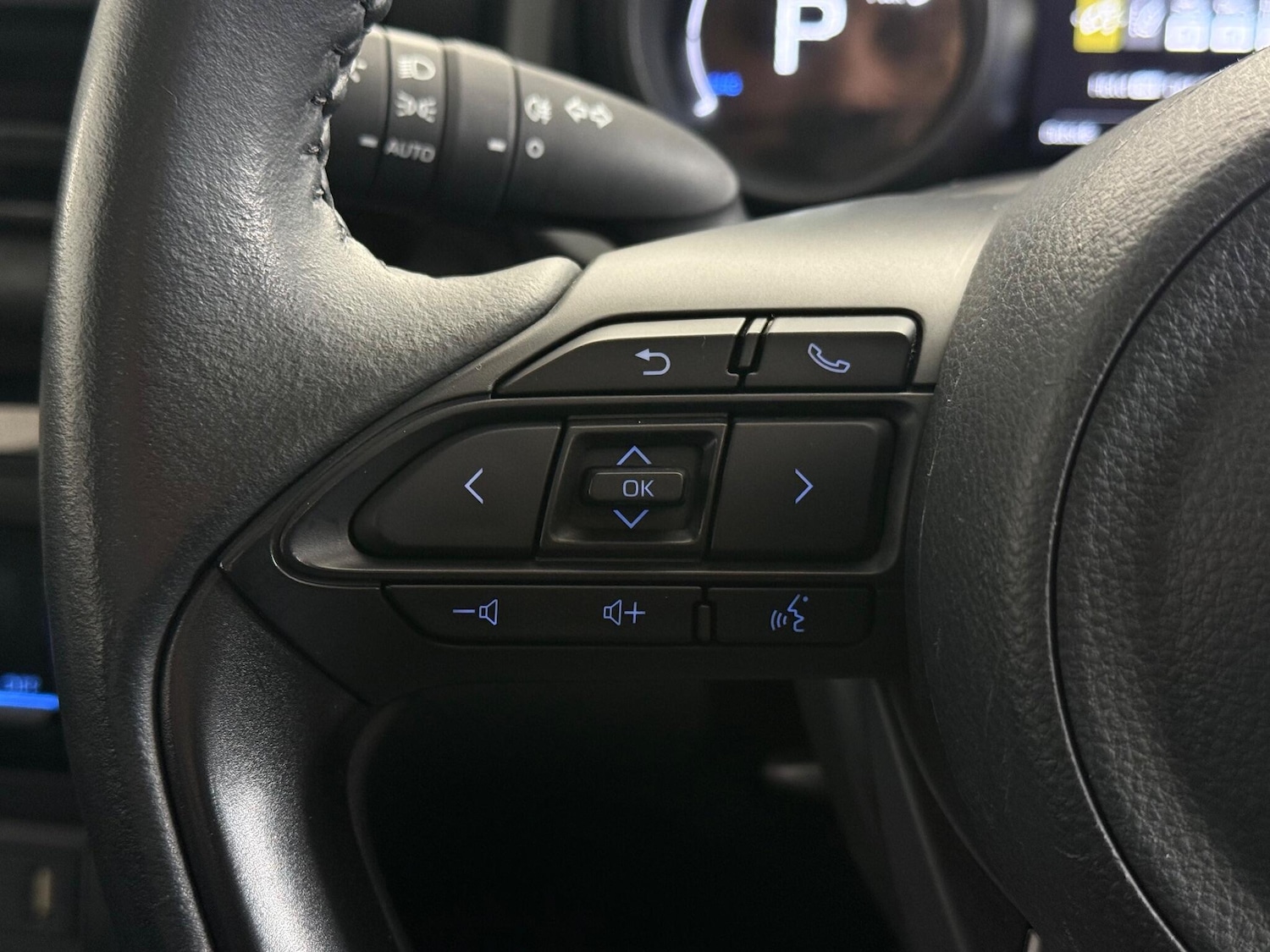 Used Toyota Yaris Cross 2023 for sale - 77259497: Photo 18