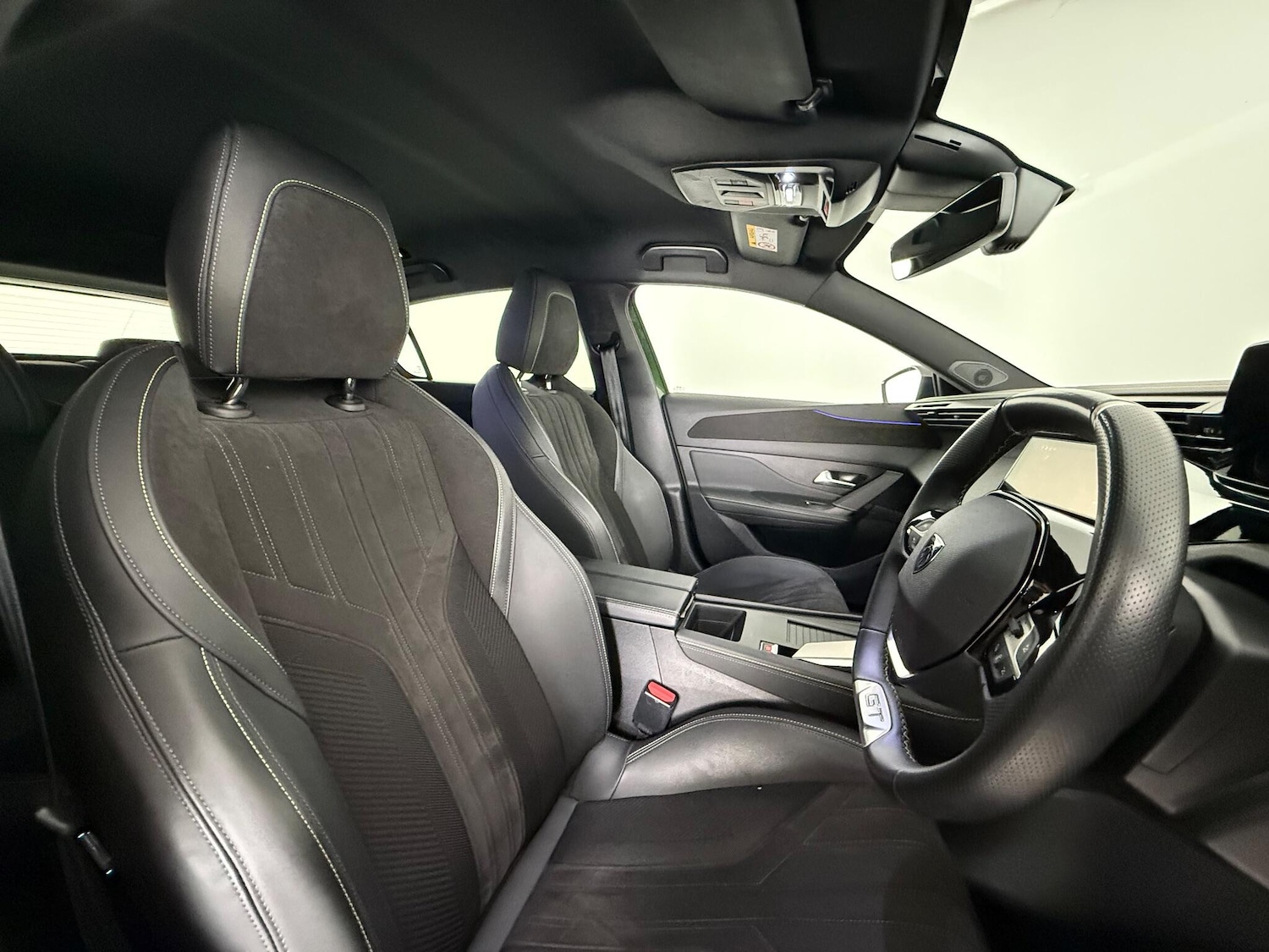 Used Peugeot 308 2023 for sale - 77221965: Photo 10