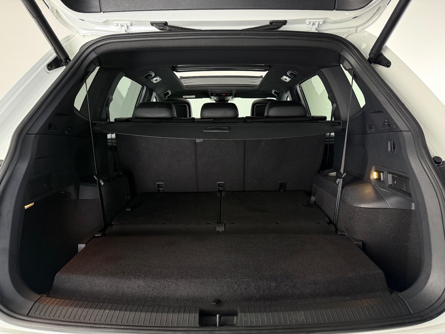 Used Volkswagen Tiguan Allspace 2021 for sale - 77073876: Photo 12
