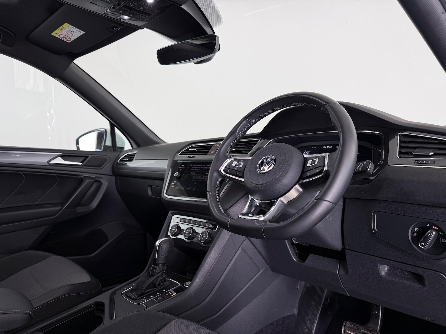 Used Volkswagen Tiguan Allspace 2021 for sale - 77073876: Photo 15