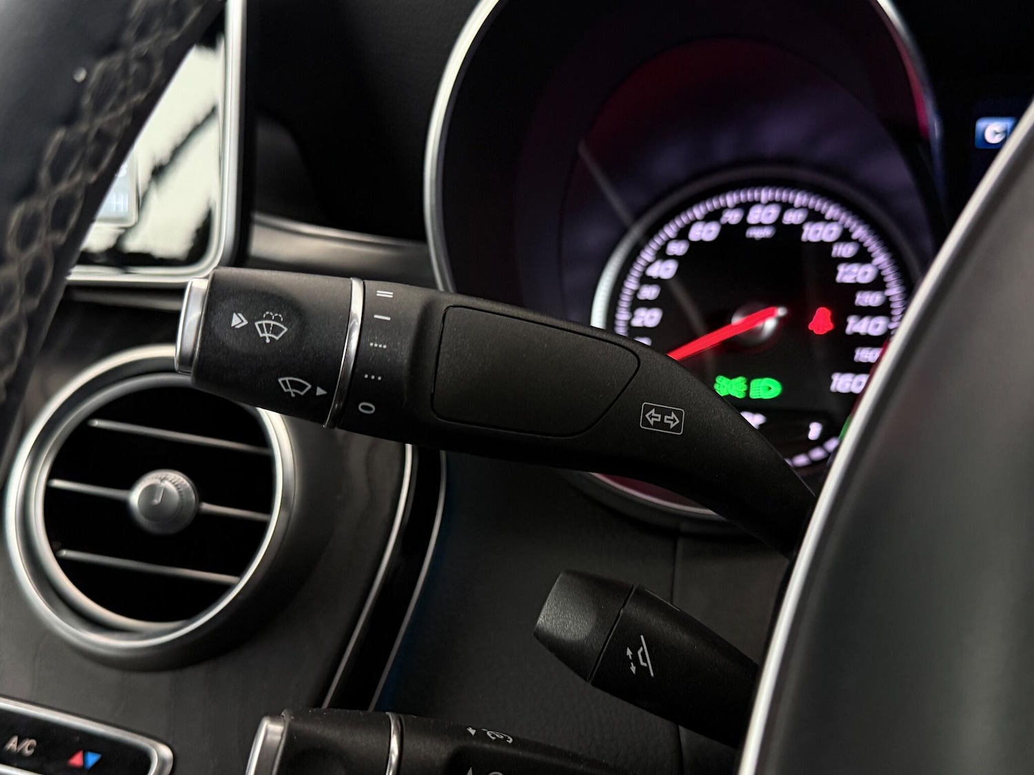 Used Mercedes-Benz C Class 2018 for sale - 77183065: Photo 23