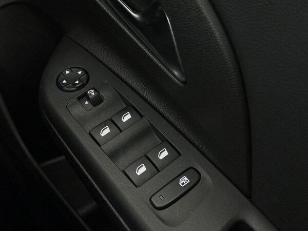 Used Vauxhall Corsa 2020 for sale - 75624859: Photo 21