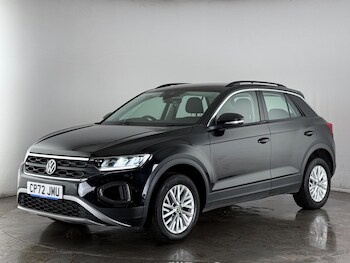 Used Volkswagen T-Roc 2023 for sale - 77412479: Photo