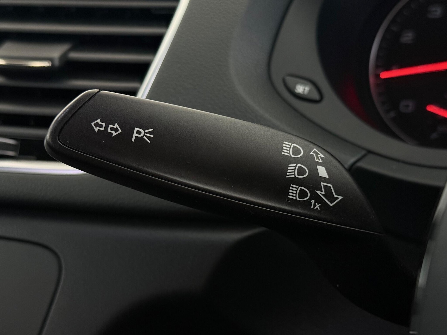 Used Audi Q3 2017 for sale - 76466878: Photo 30