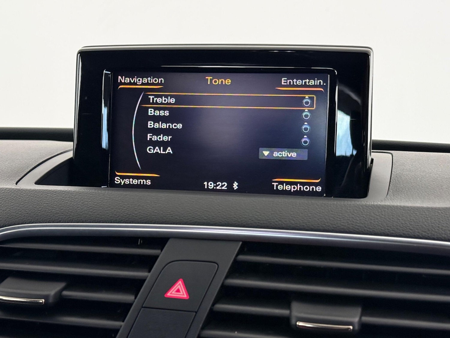 Used Audi Q3 2017 for sale - 76466878: Photo 36