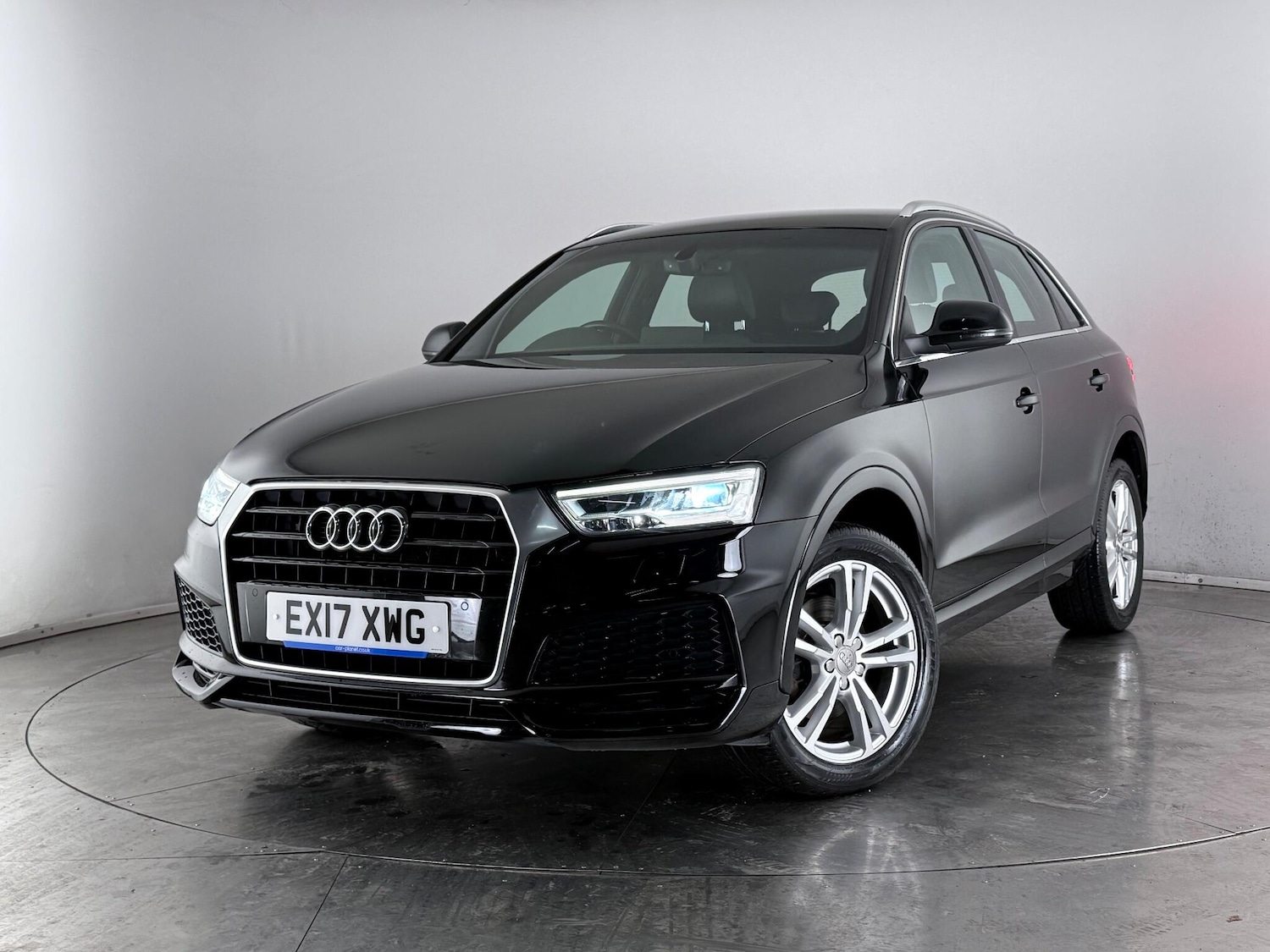 Used Audi Q3 2017 for sale - 76466878: Photo 45