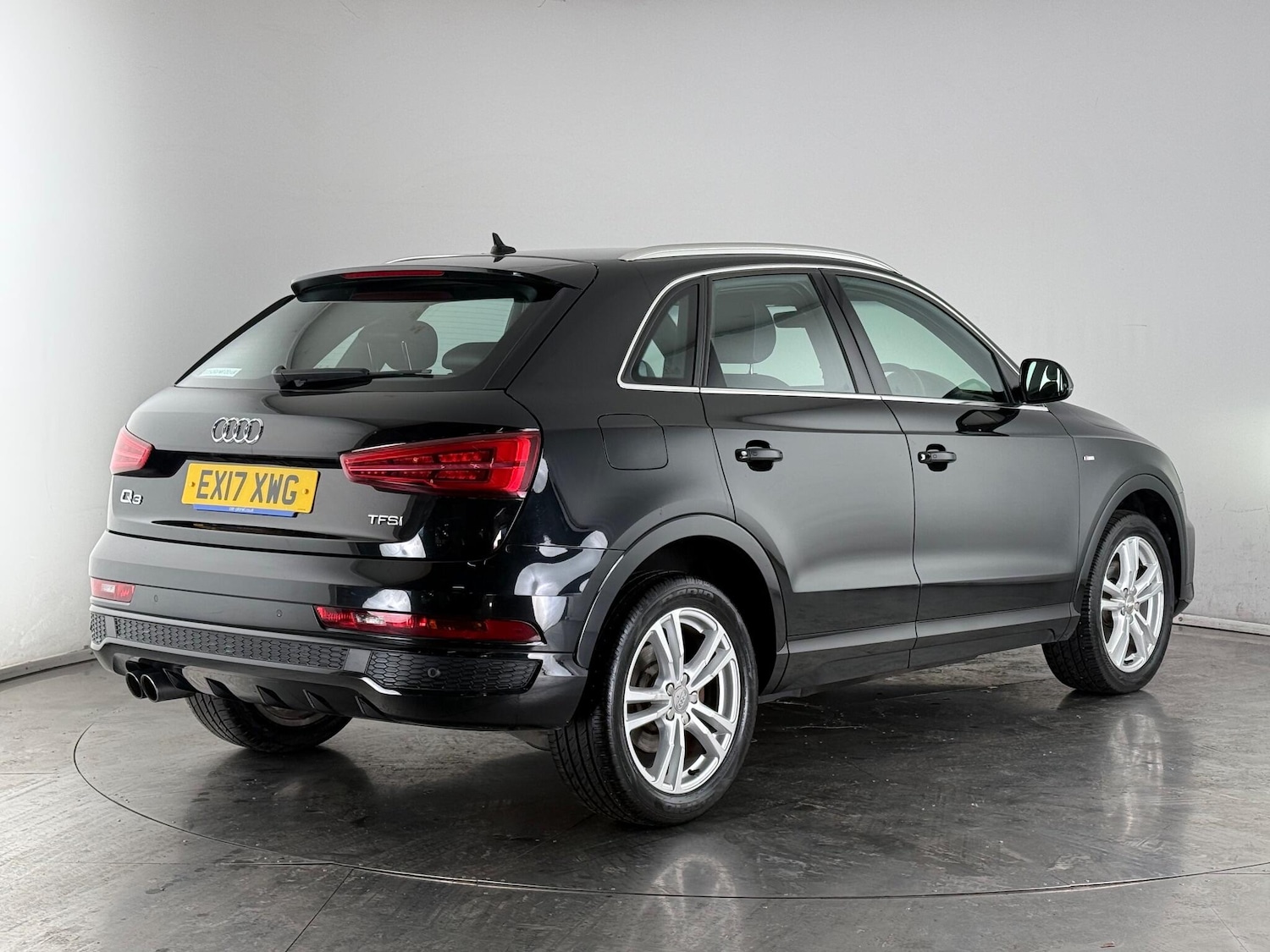 Used Audi Q3 2017 for sale - 76466878: Photo 5