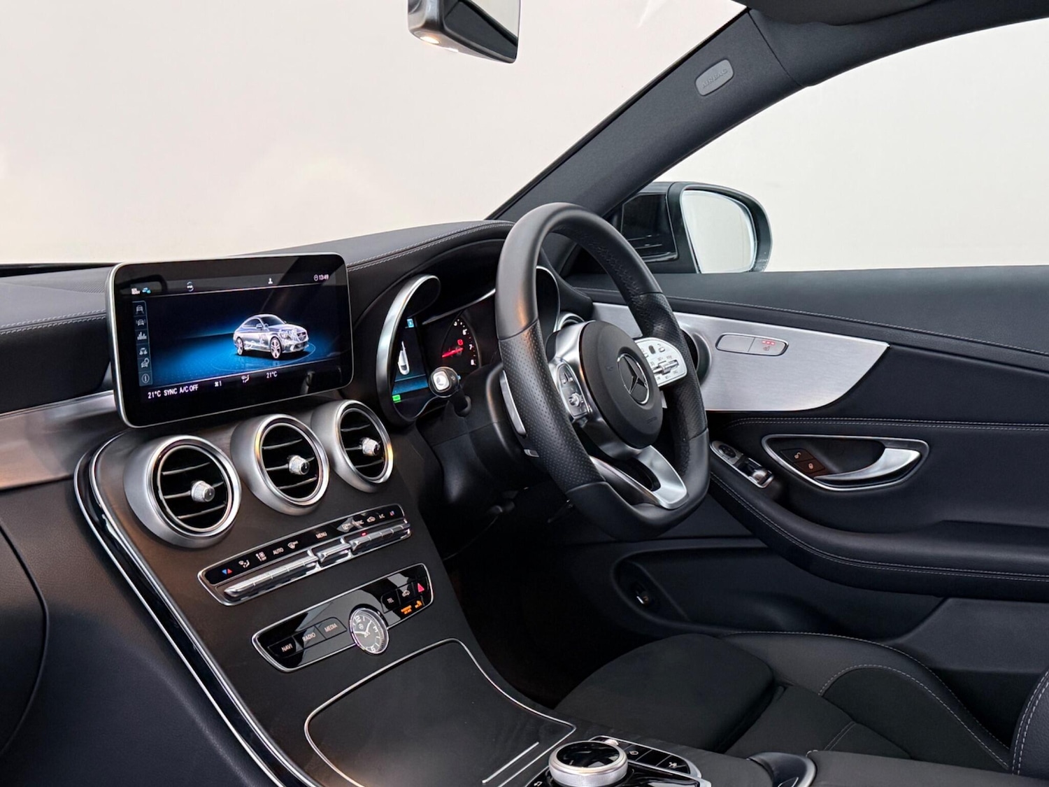 Used Mercedes-Benz C Class 2018 for sale - 78136487: Photo 13