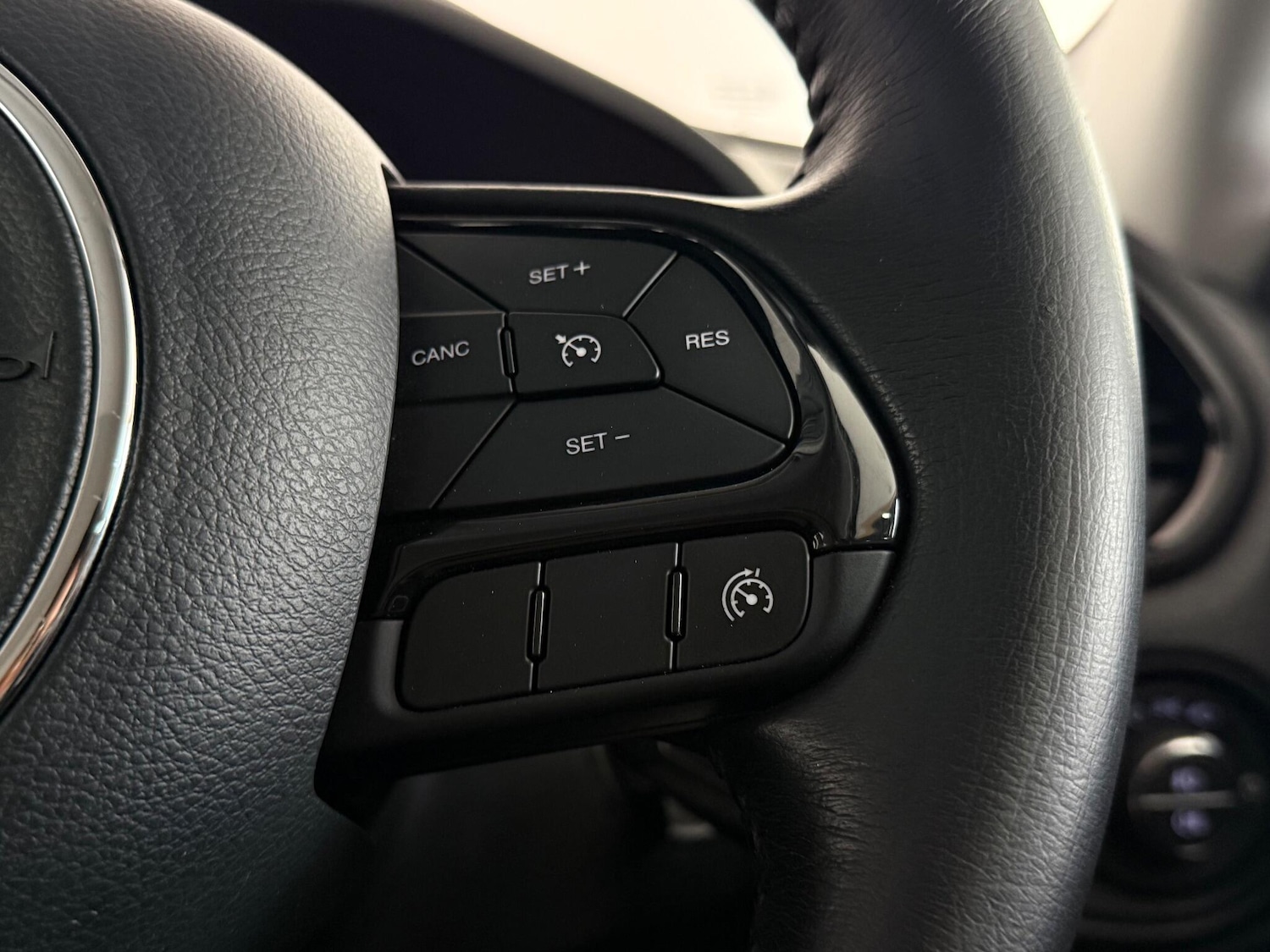 Used Jeep Renegade 2020 for sale - 77217618: Photo 22