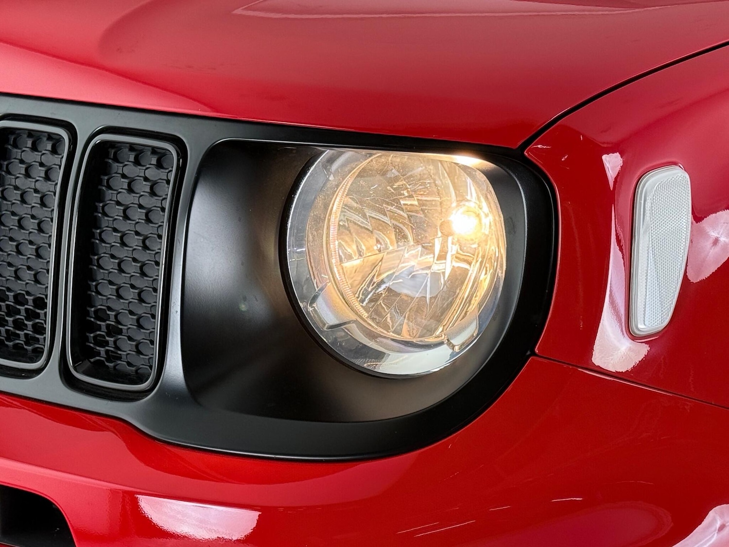 Used Jeep Renegade 2020 for sale - 77217618: Photo 6