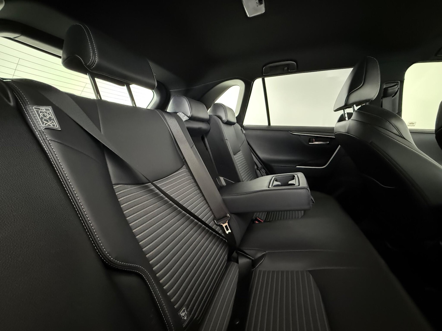 Used Toyota RAV4 2021 for sale - 77243024: Photo 16