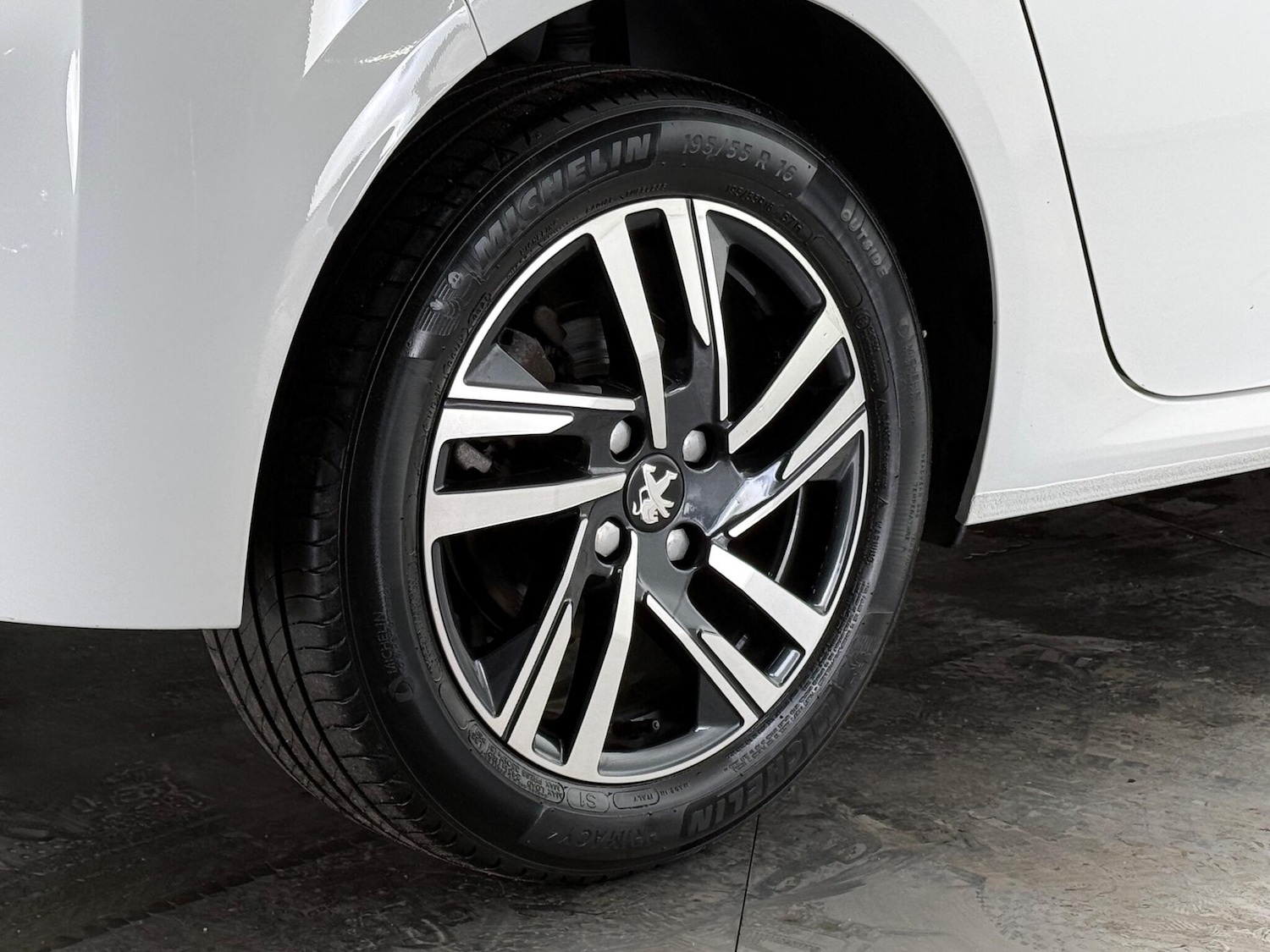 Used Peugeot 208 2021 for sale - 77246633: Photo 8