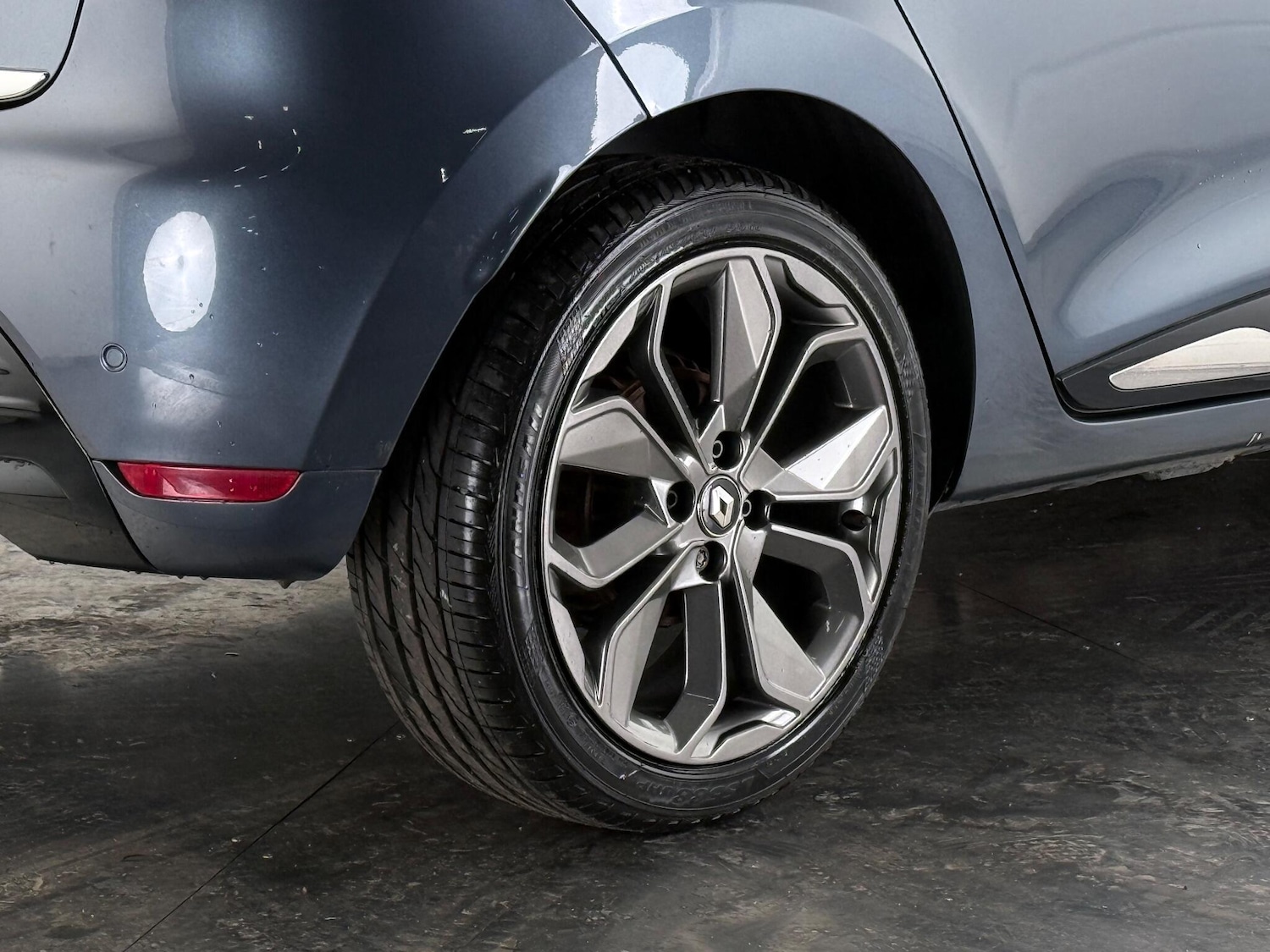 Used Renault Clio 2019 for sale - 76467491: Photo 12