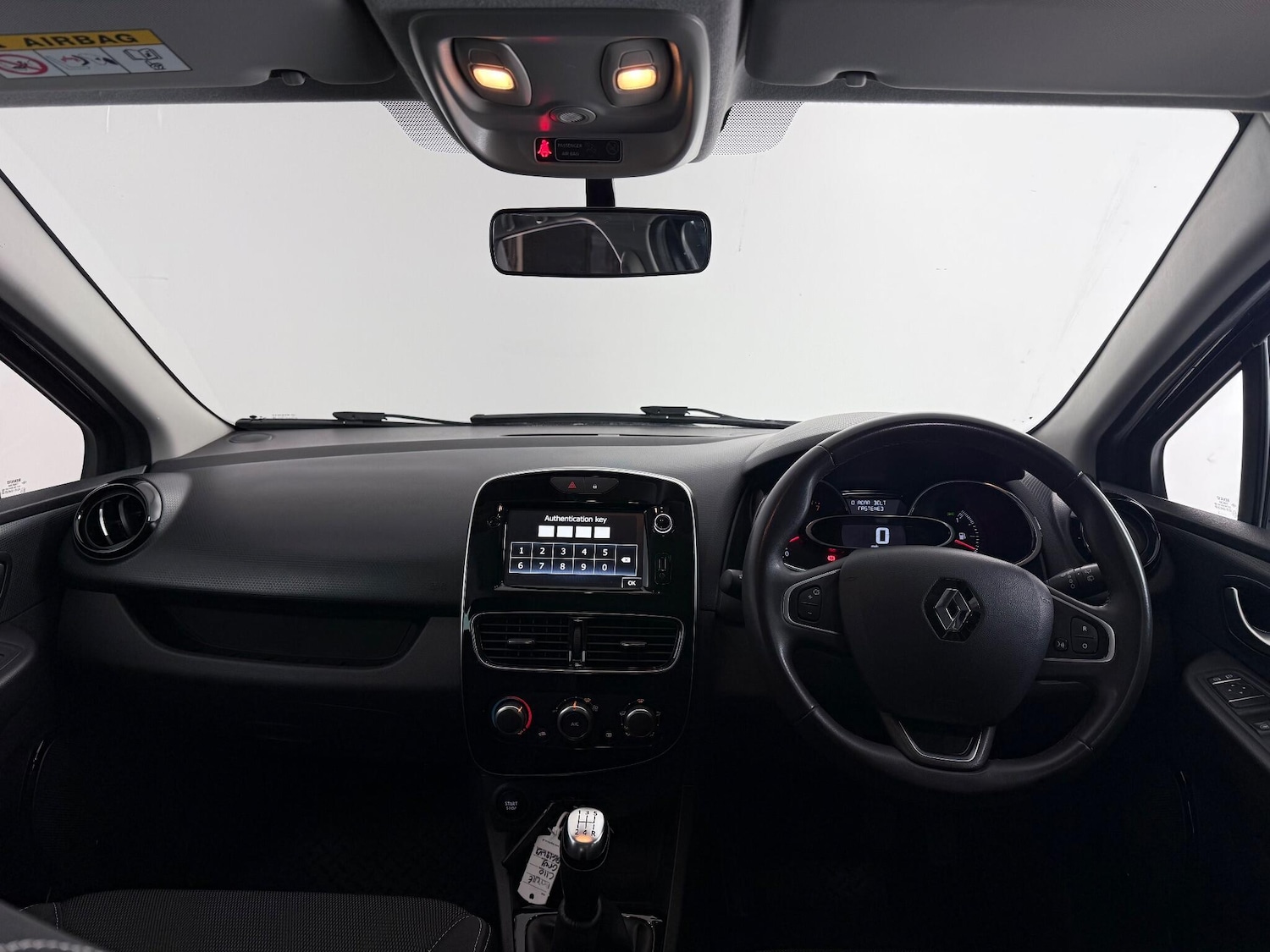 Used Renault Clio 2019 for sale - 76467491: Photo 20