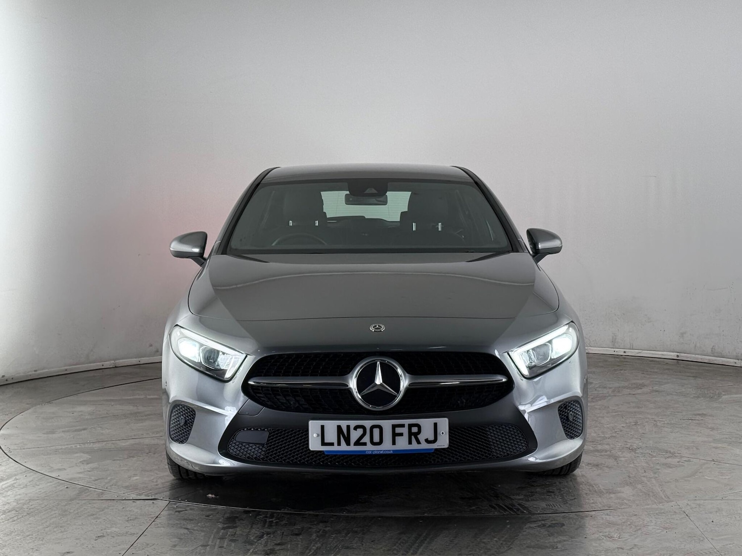 Used Mercedes-Benz A-Class 2020 for sale - 77222240: Photo 2