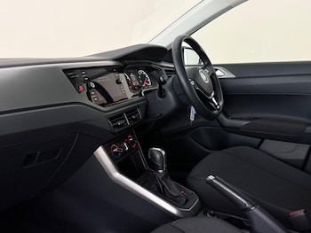 Used Volkswagen Polo 2018 for sale - 78772950: Photo