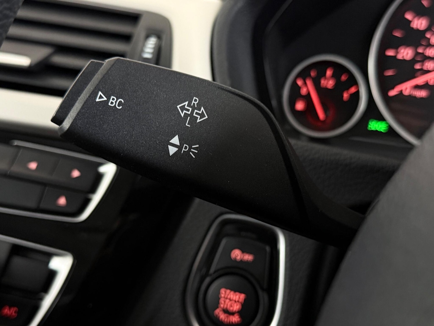 Used BMW 3 Series 2018 for sale - 77259746: Photo 23