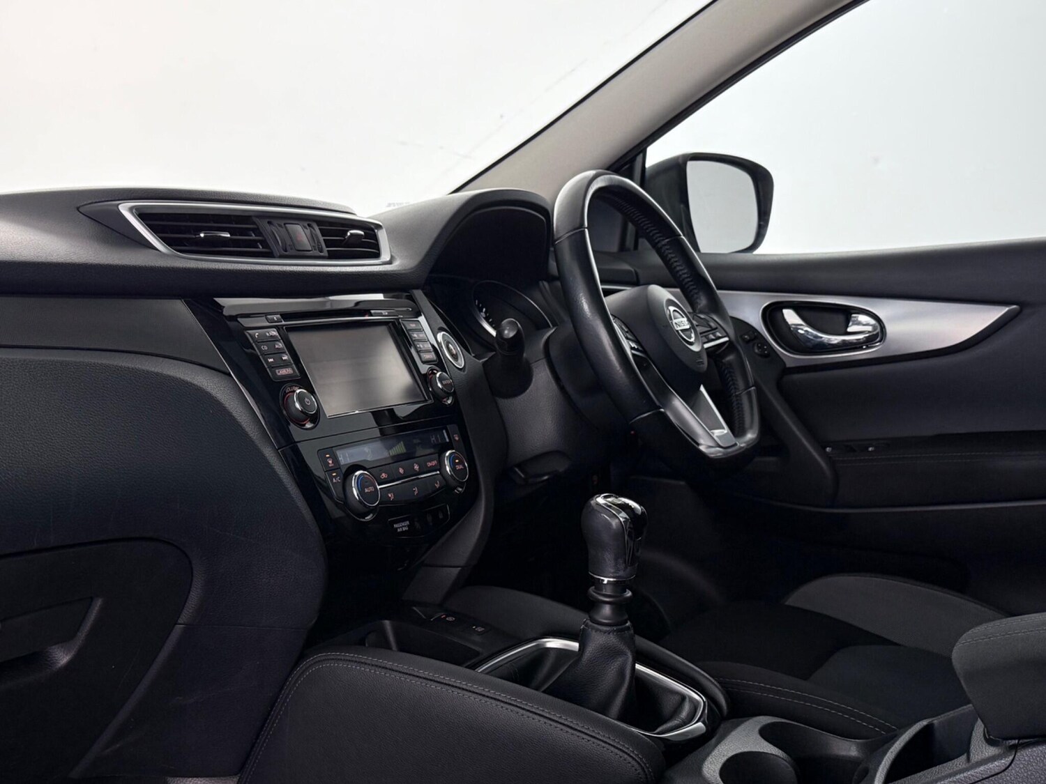 Used Nissan Qashqai 2018 for sale - 77815171: Photo 15