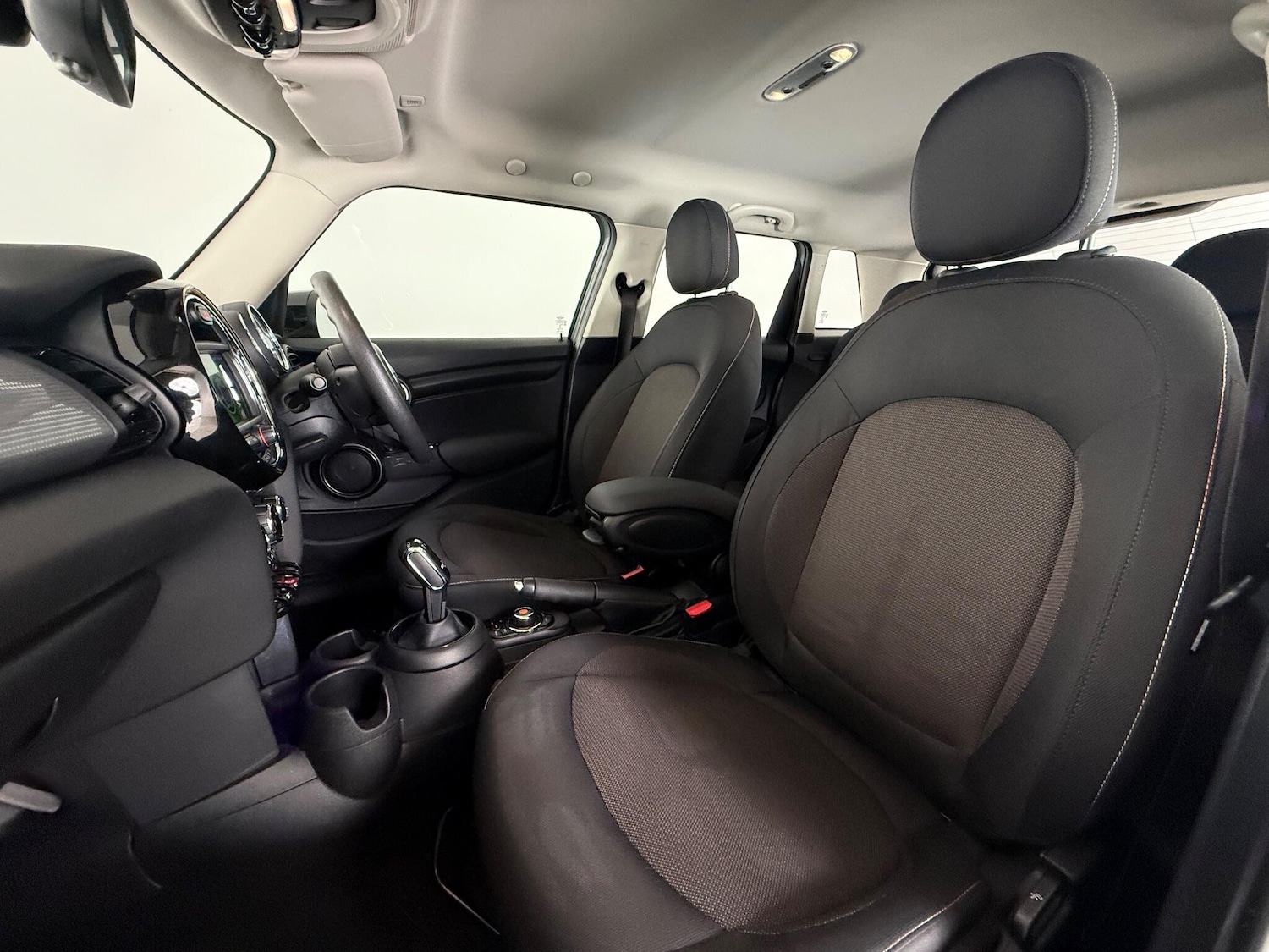 Used MINI Hatch 2020 for sale - 77260175: Photo 14