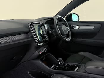 Used Volvo XC40 2019 for sale - 79712729: Photo