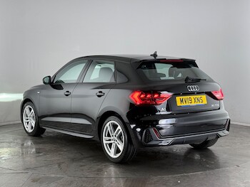 Used Audi A1 2019 for sale - 77183105: Photo