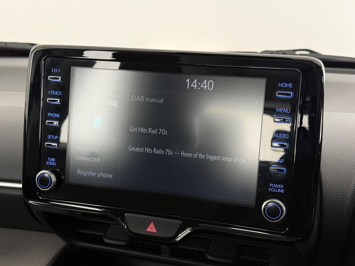 Used Toyota Yaris Cross 2022 for sale - 77222559: Photo 25