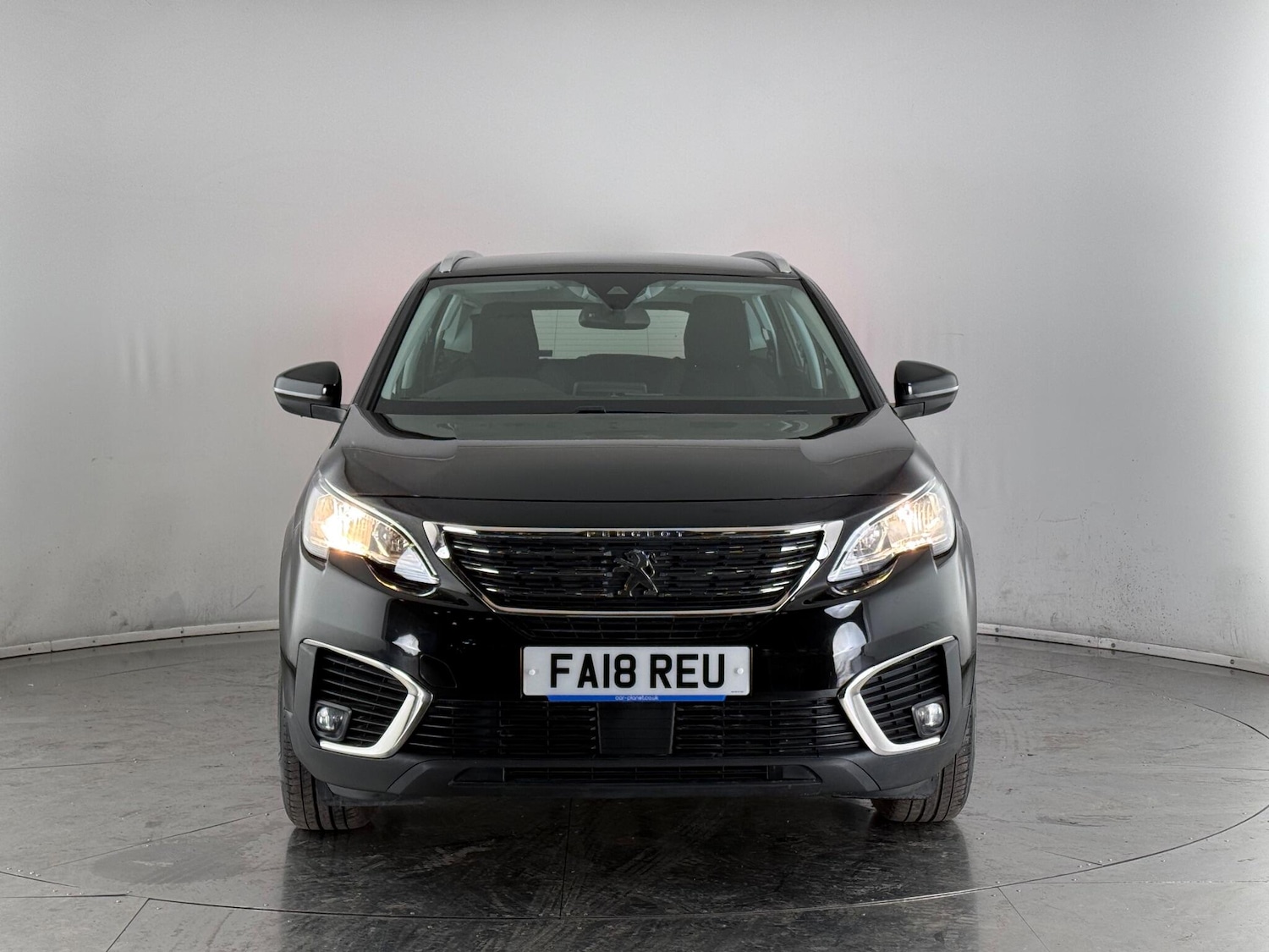 Used Peugeot 5008 2018 for sale - 77216795: Photo 2