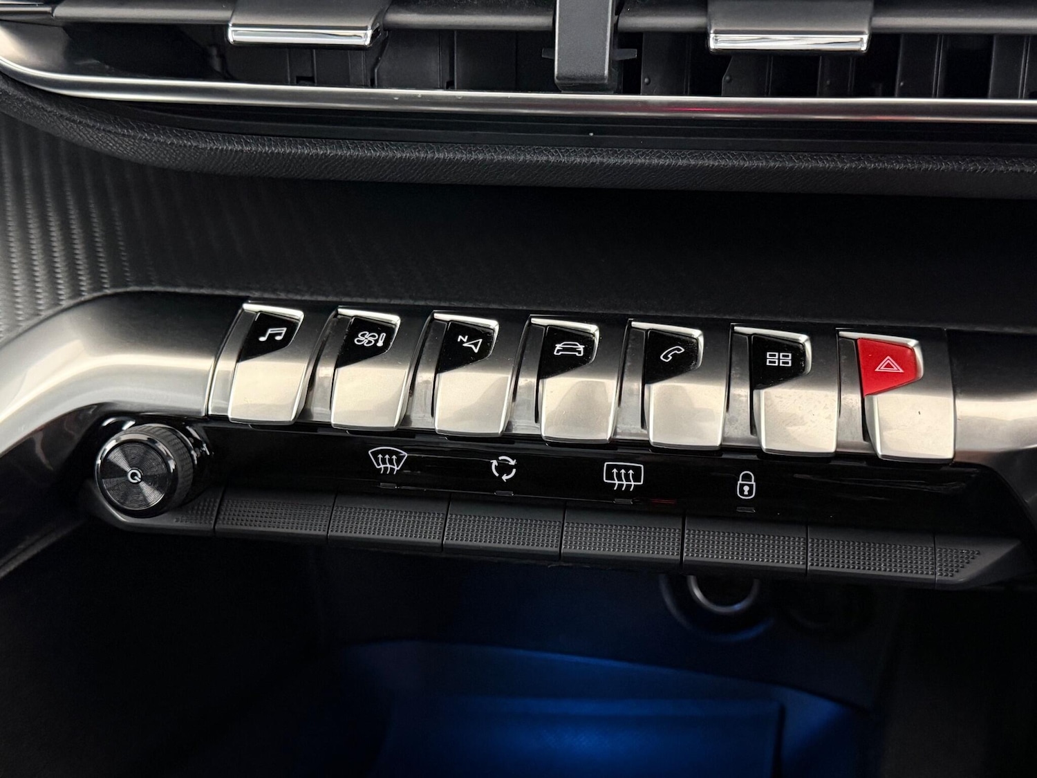 Used Peugeot 5008 2018 for sale - 77216795: Photo 25