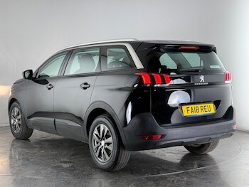 Used Peugeot 5008 2018 for sale - 77216795: Photo