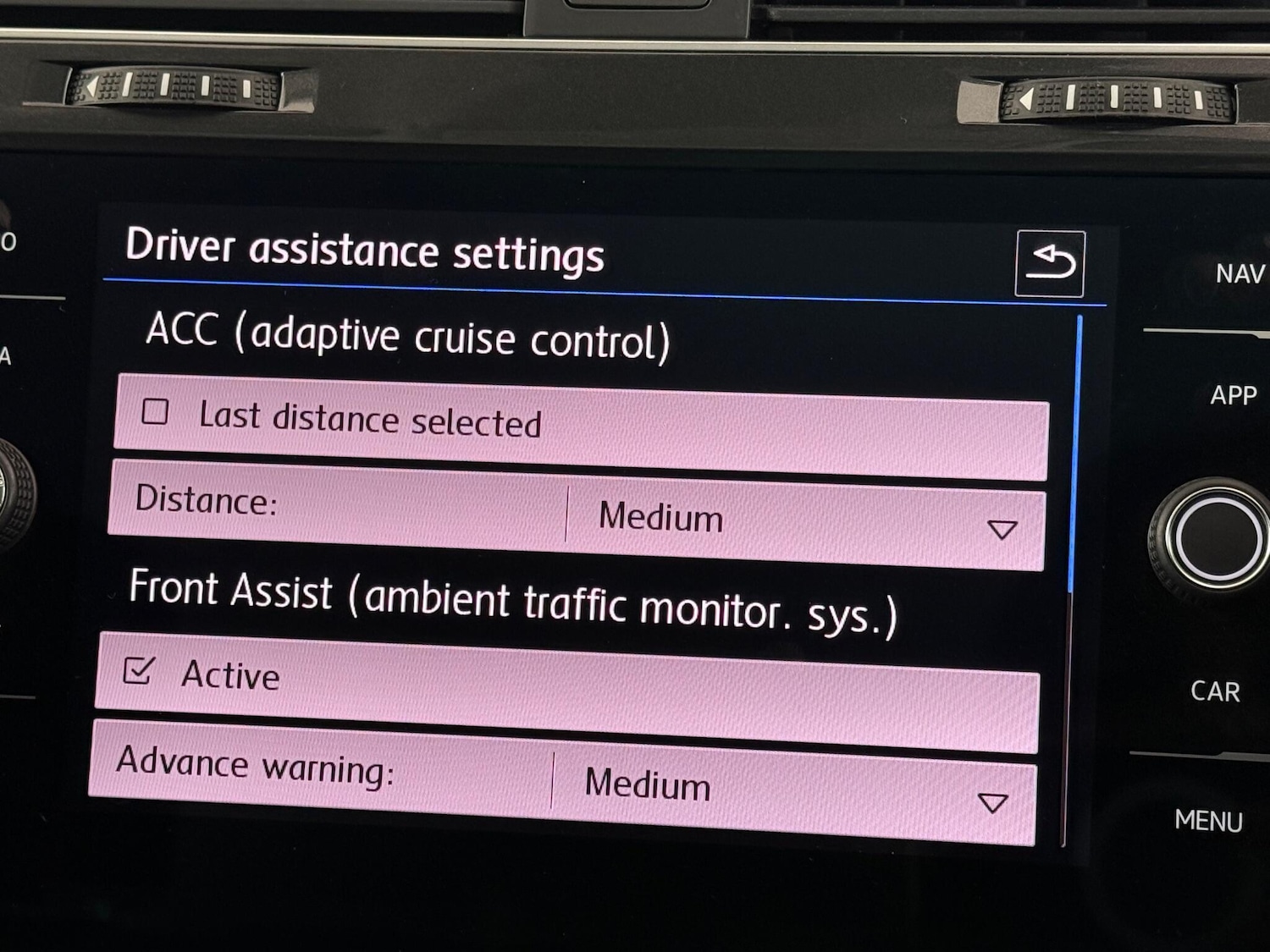 Used Volkswagen Golf 2017 for sale - 77183043: Photo 28