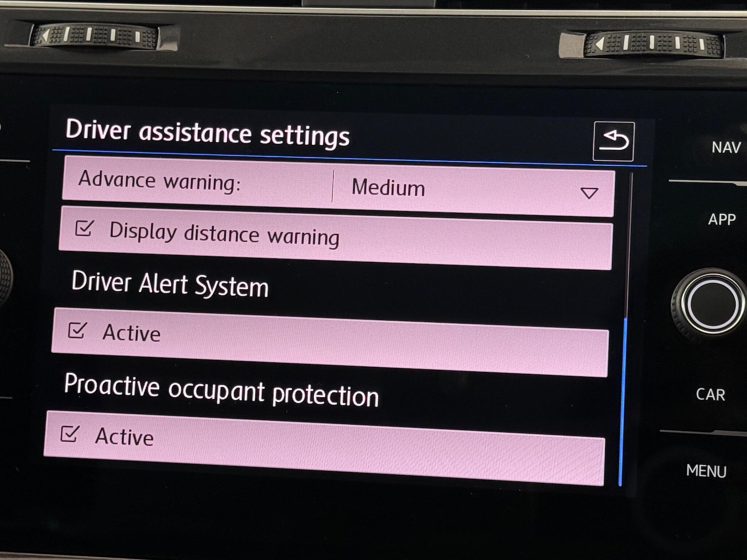 Used Volkswagen Golf 2017 for sale - 77183043: Photo 33