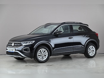 Used Volkswagen T-Roc 2023 for sale - 78073353: Photo