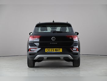 Used Volkswagen T-Roc 2023 for sale - 78073353: Photo