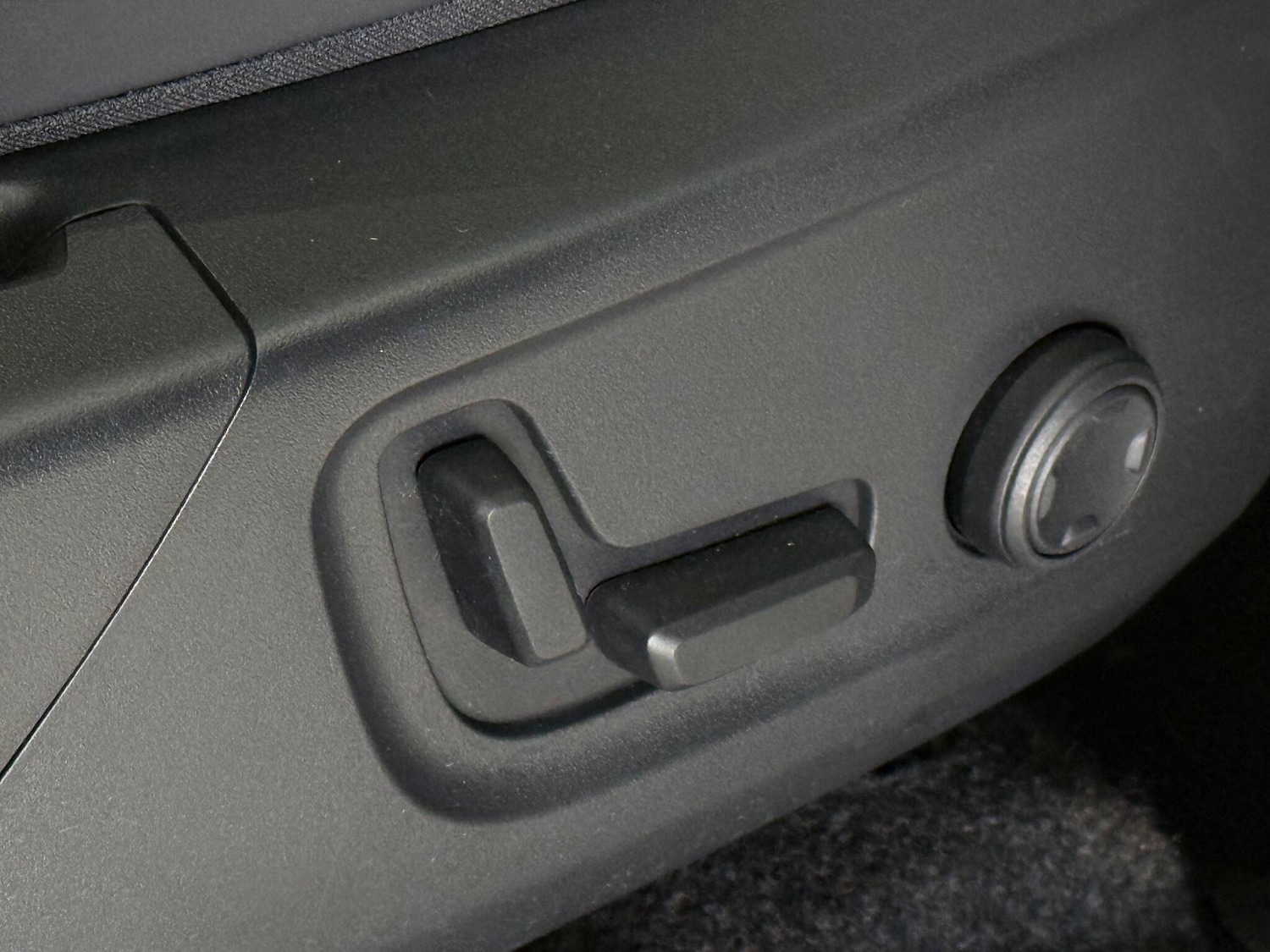 Used Volvo XC40 2024 for sale - 77246044: Photo 14