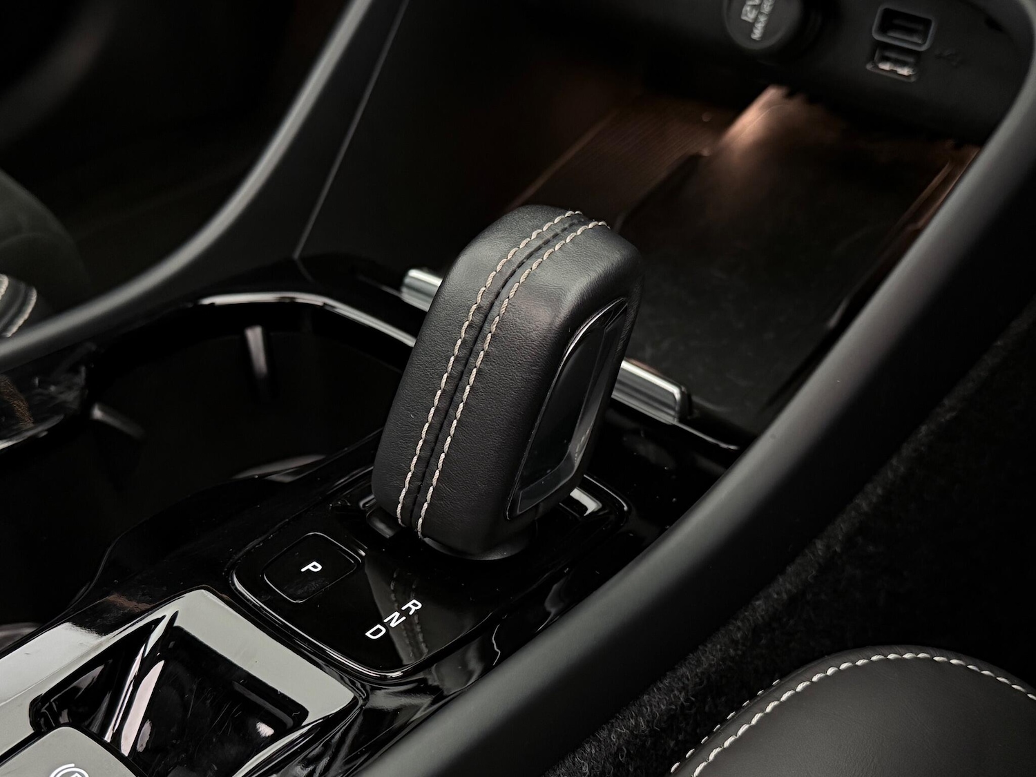 Used Volvo XC40 2022 for sale - 77091402: Photo 41