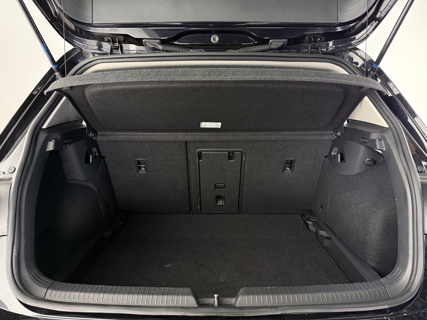 Used Volkswagen Golf 2020 for sale - 77217613: Photo 10