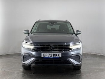 Used Volkswagen Tiguan Allspace 2022 for sale - 77400950: Photo